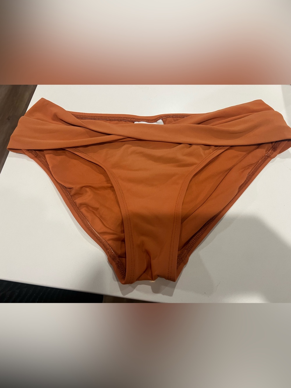 Robin Piccone Bikini bottom burnt orange color size Large